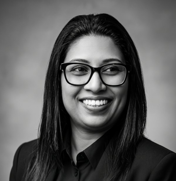 Portrait of Wathsala Wickramanayake, Associate Partner